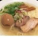 鶏と貝の旨みが広がる無化調ラーメン ～らーめん くろく～